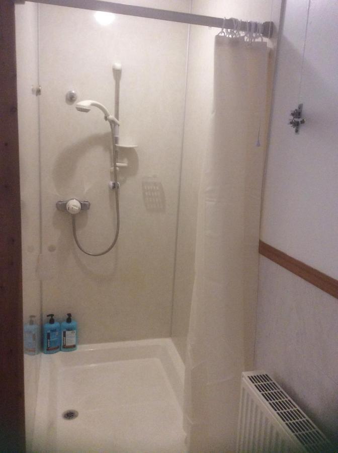 Lower Thura House 윅 외부 사진